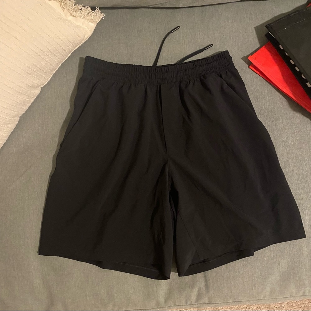 Lululemon Pace Breaker Linerless Short 7”